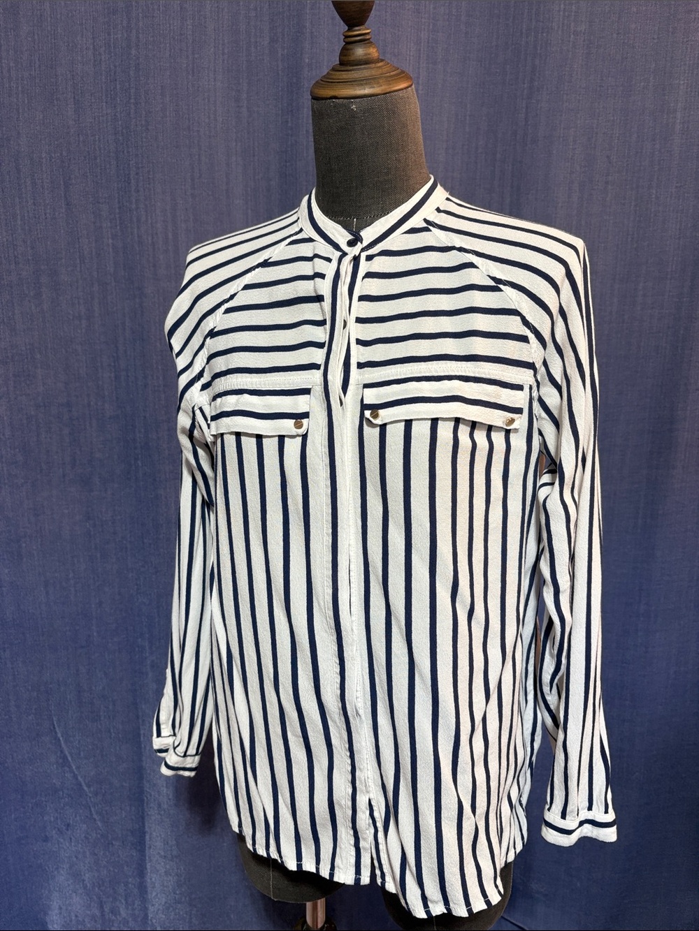 Esprit White and Navy Vertical Stripe Casual Button-Down Shirt